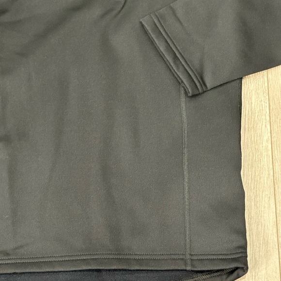 Men's Lands End XL 46 - 48 Base Layer Crewneck Shirt Long Sleeve Stretch NWOT - Picture 7 of 9